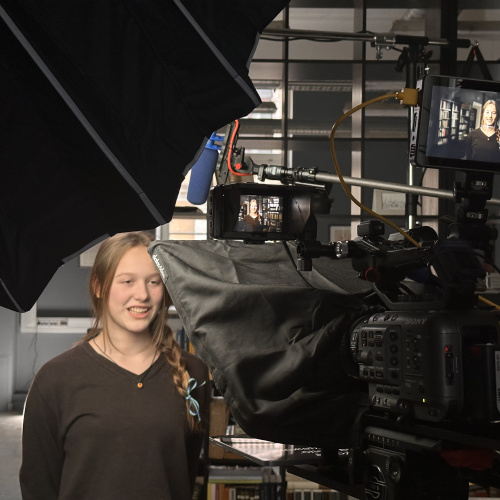 Lībie&scaron;u valodas mācību līdzekļu filmē&scaron;anas process.