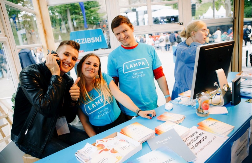 LAMPA meklē 90 brīvprātīgos palīgus