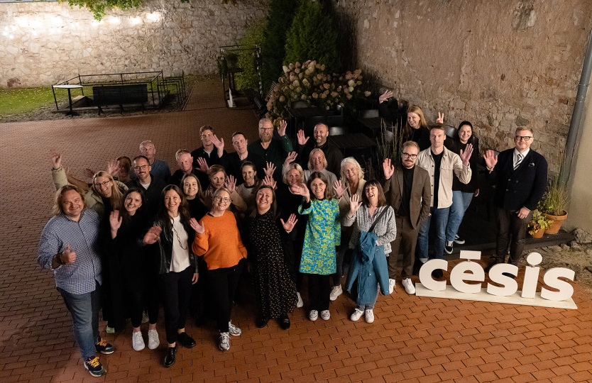 Demokrātijas festivālu organizatori no astoņām valstīm tiekas Cēsīs