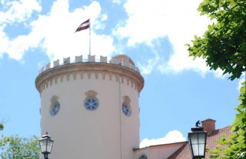 Biju&scaron;ie premjeri atklās, ko būtu darīju&scaron;i citādāk